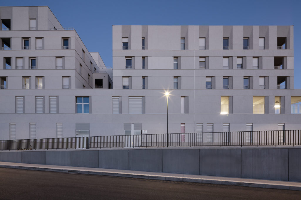 kcomk-ignacioprego-architecte-architect-architecture-hubertineauclert-residence-housing-amc-montpellier-eai-zac-archilovers-archidaily-photographe-architecturalphotographer-architecturephotographer-mclucat-mariecarolinelucat-2019